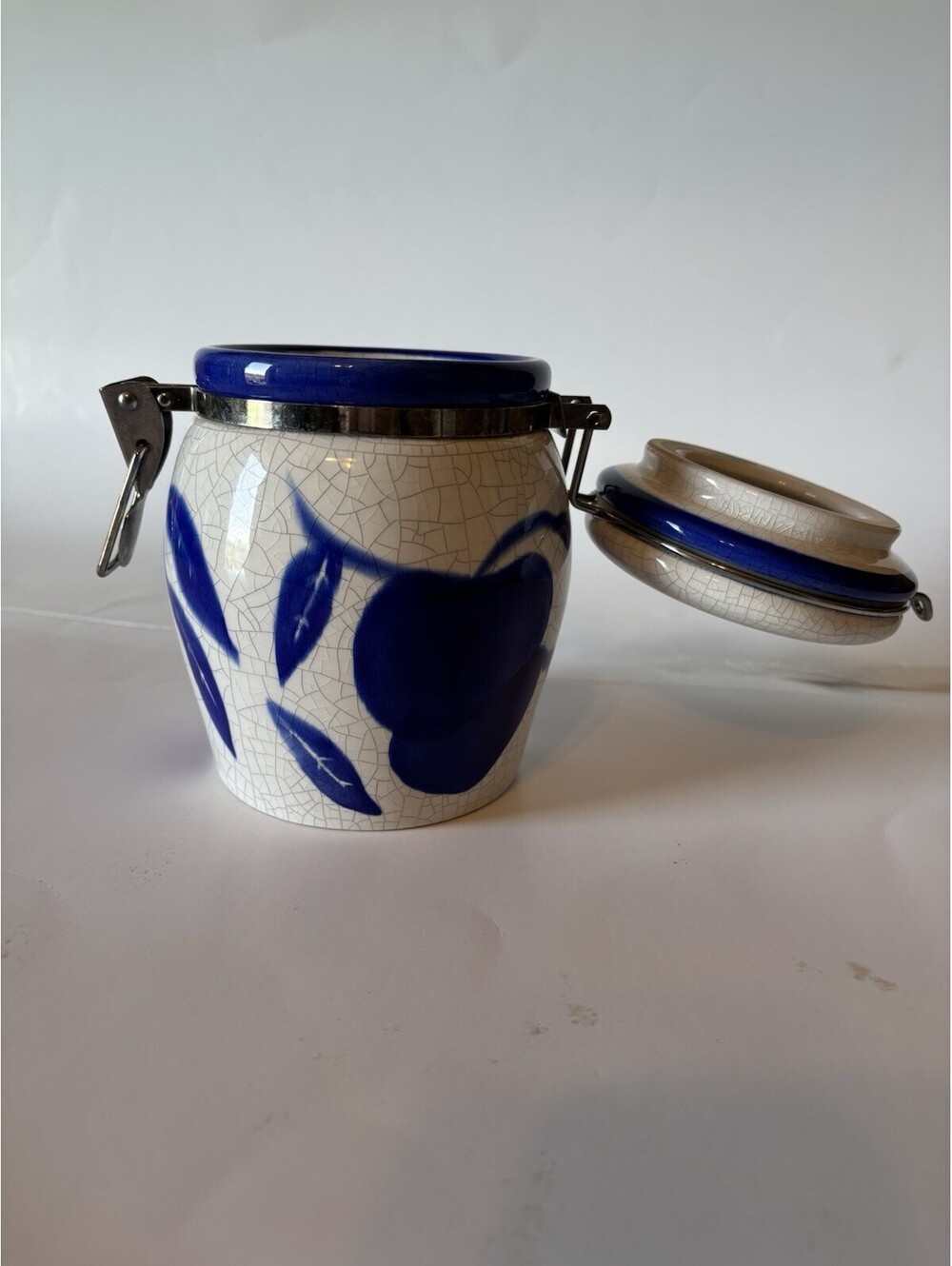 Ceramic Hare - Picture 2 of 5